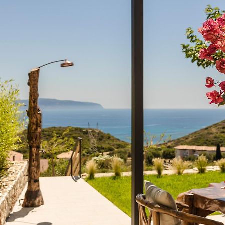 Hilaritas Luxury Suites Sea View, Private Pool & Jacuzzi Paradise Ratzaklíon Exteriér fotografie