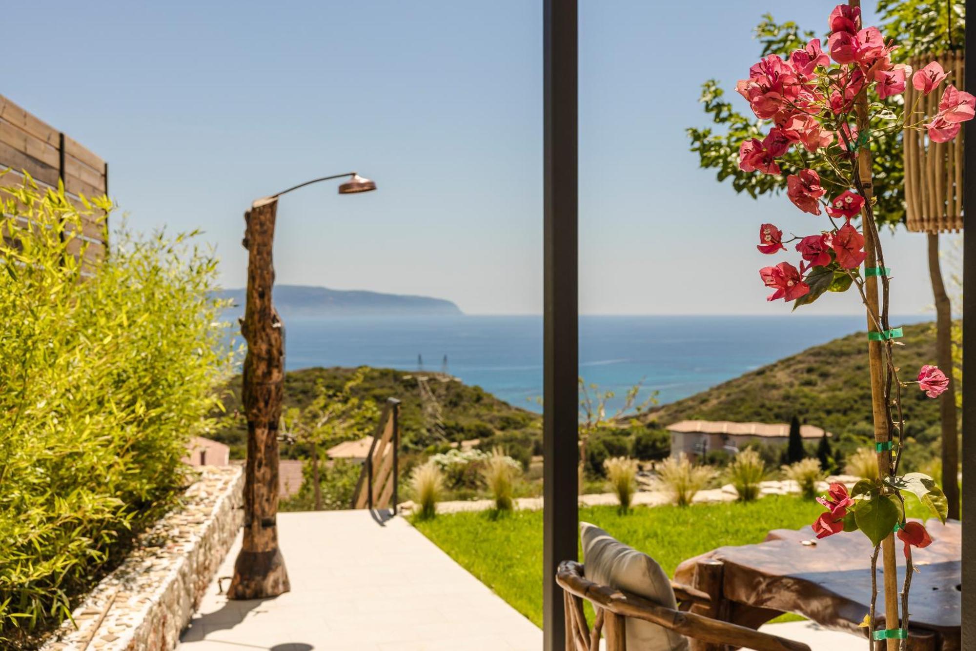 Hilaritas Luxury Suites Sea View, Private Pool & Jacuzzi Paradise Ratzaklíon Exteriér fotografie