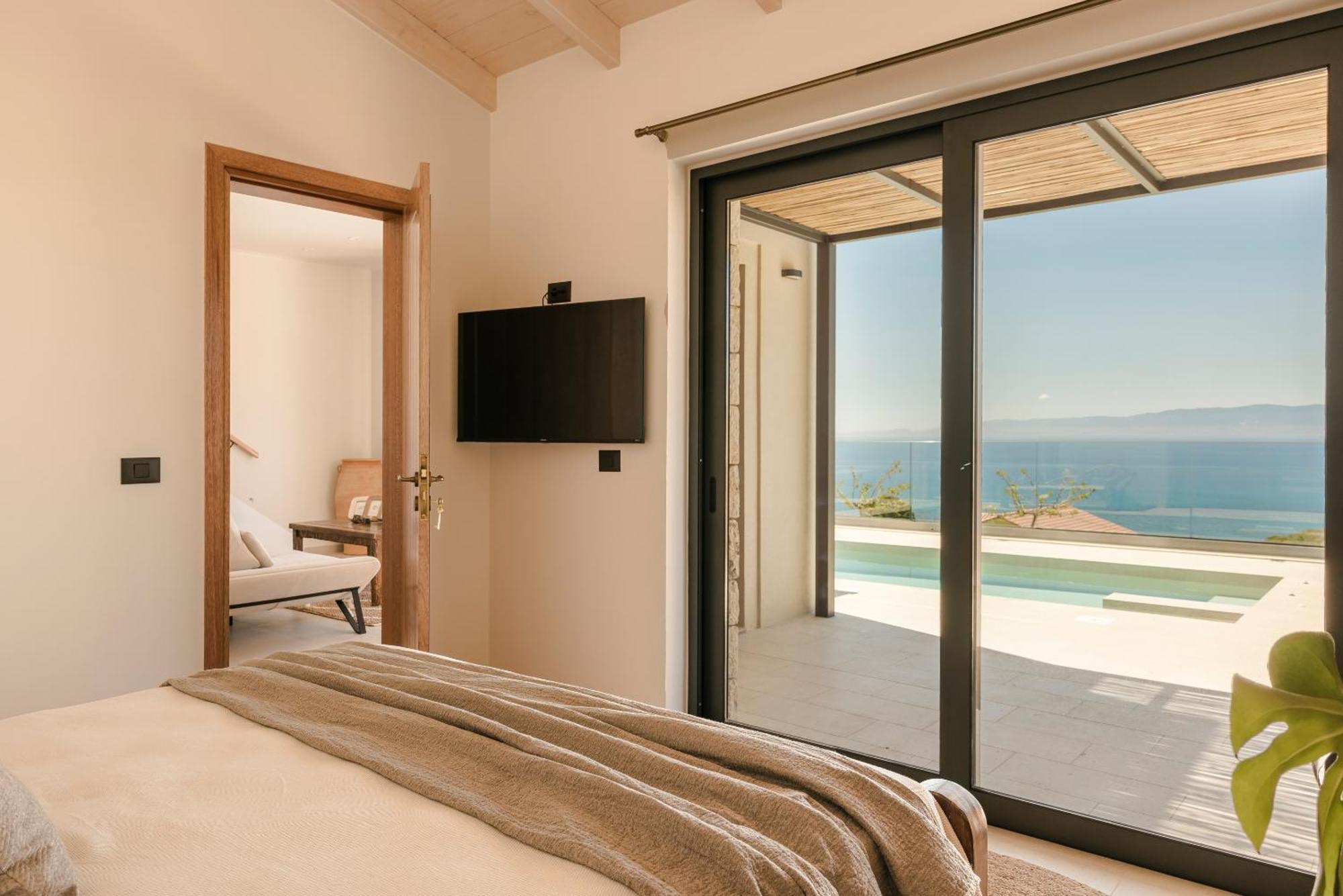Hilaritas Luxury Suites Sea View, Private Pool & Jacuzzi Paradise Ratzaklíon Exteriér fotografie