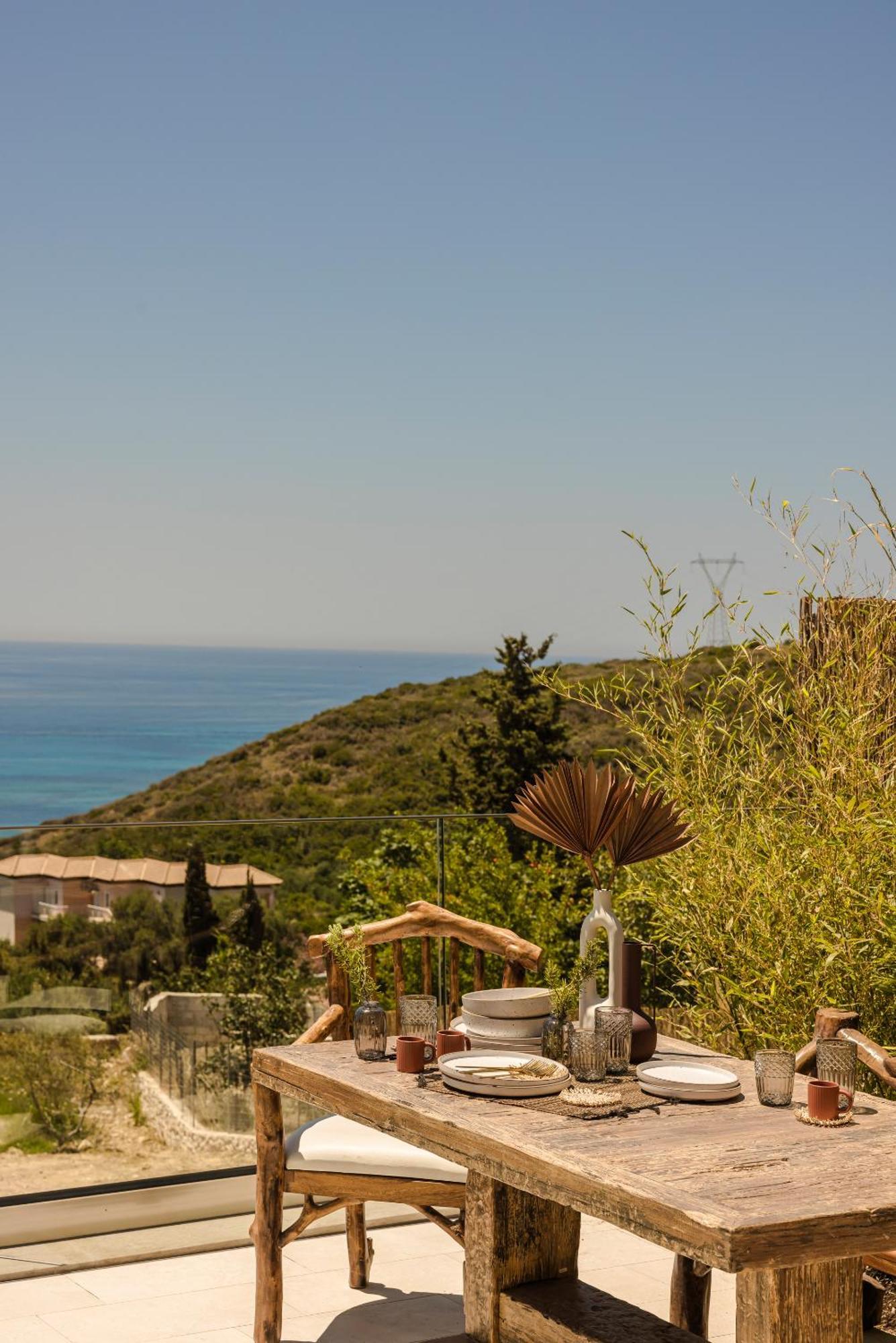 Hilaritas Luxury Suites Sea View, Private Pool & Jacuzzi Paradise Ratzaklíon Exteriér fotografie