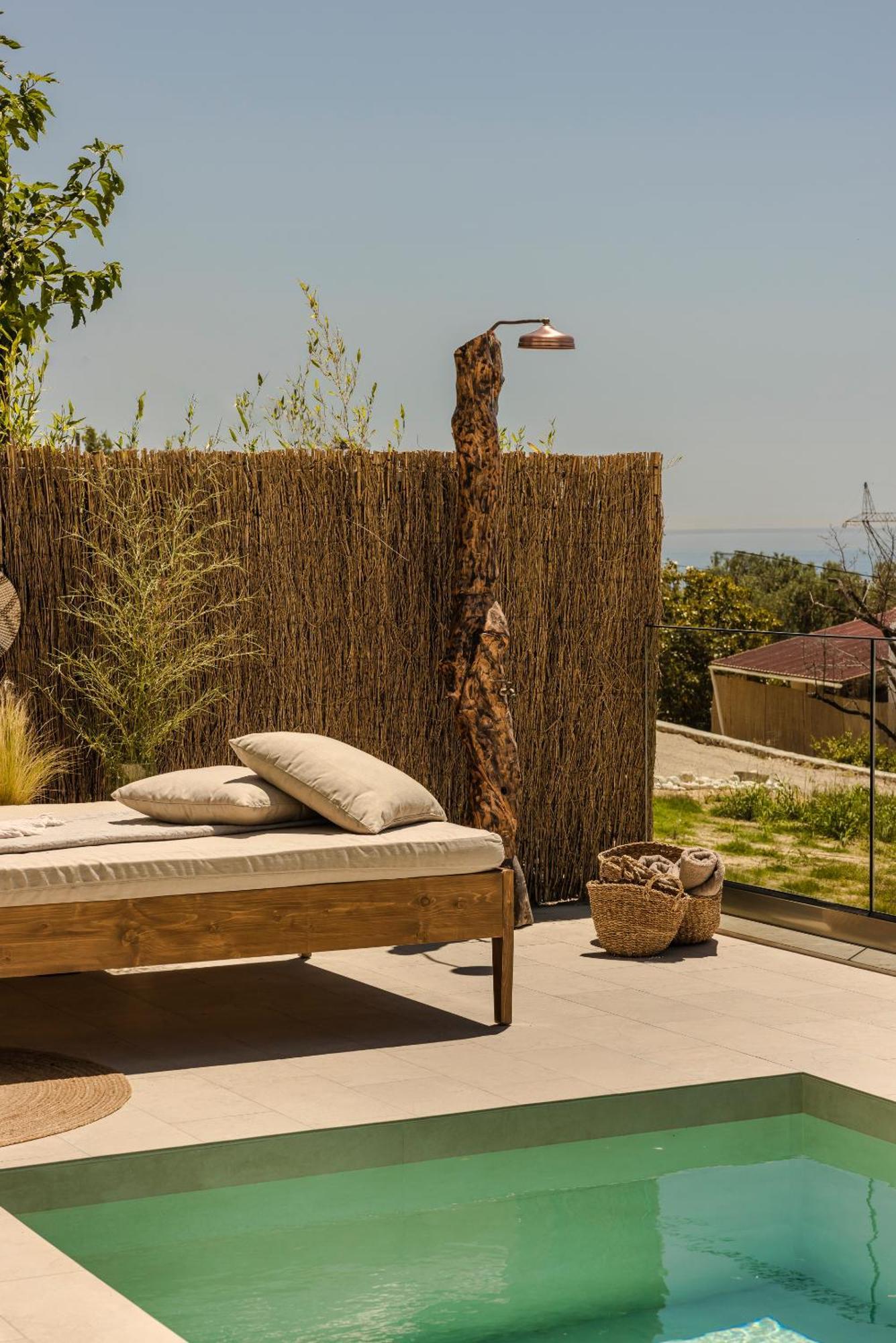 Hilaritas Luxury Suites Sea View, Private Pool & Jacuzzi Paradise Ratzaklíon Exteriér fotografie