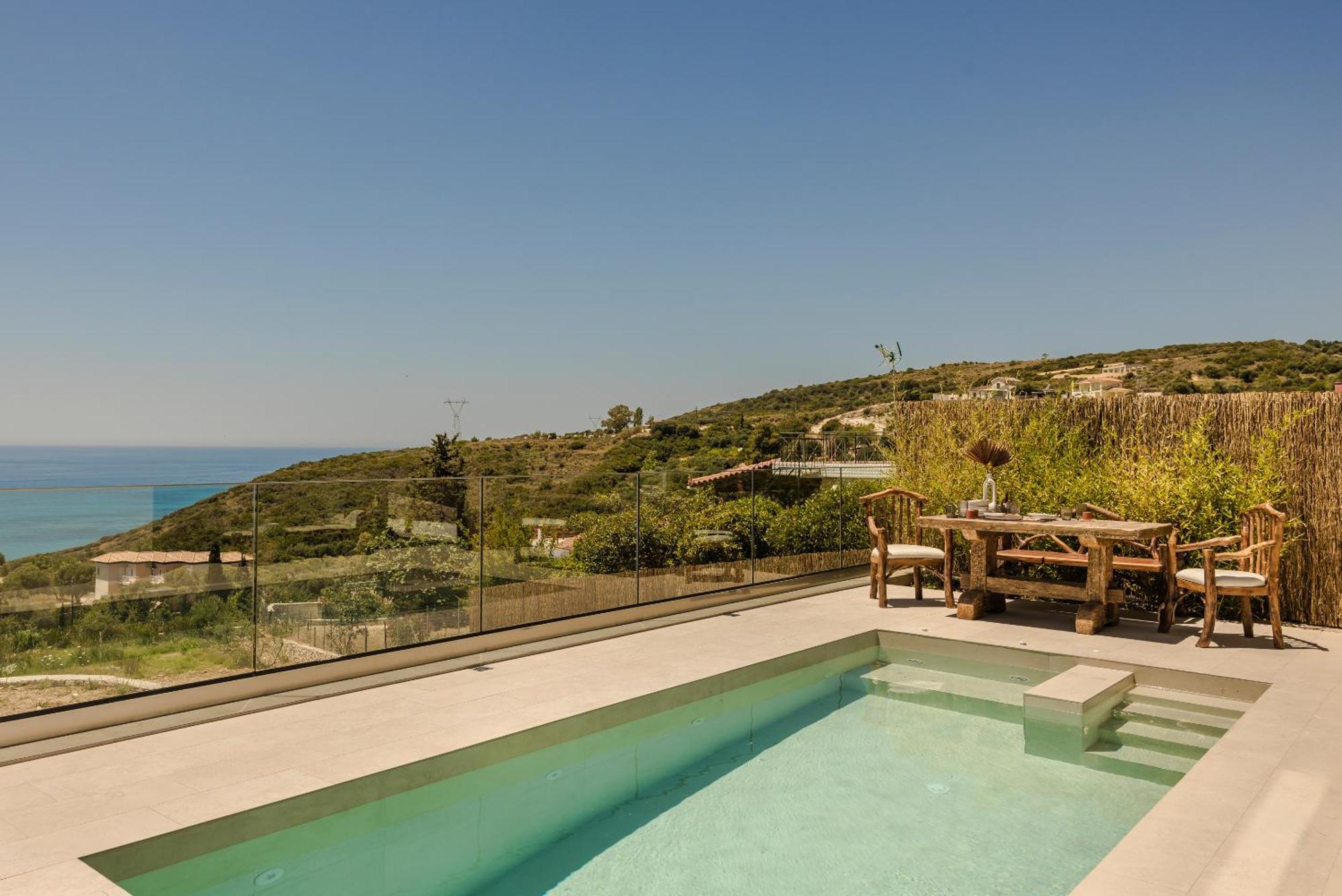 Hilaritas Luxury Suites Sea View, Private Pool & Jacuzzi Paradise Ratzaklíon Exteriér fotografie