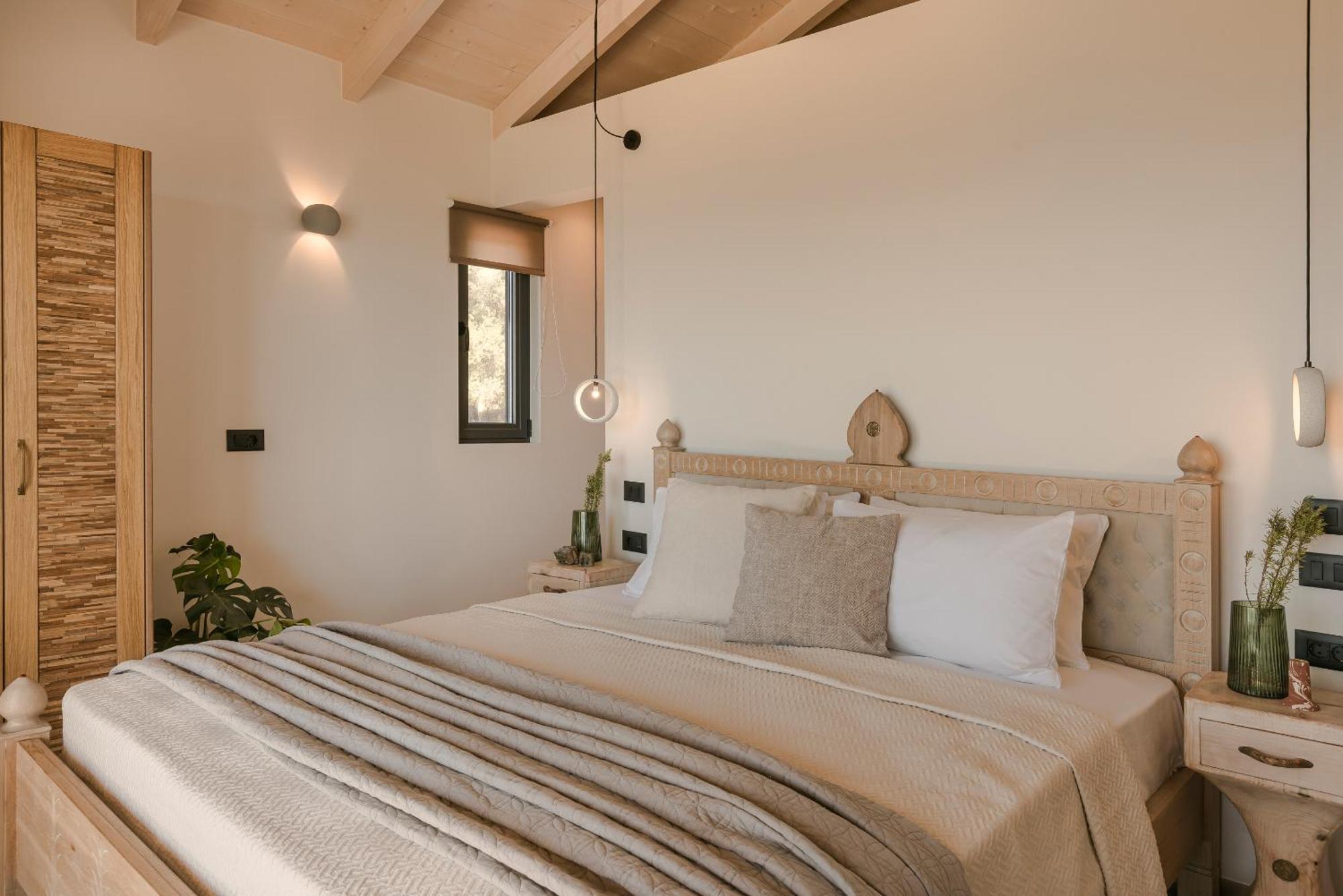Hilaritas Luxury Suites Sea View, Private Pool & Jacuzzi Paradise Ratzaklíon Exteriér fotografie