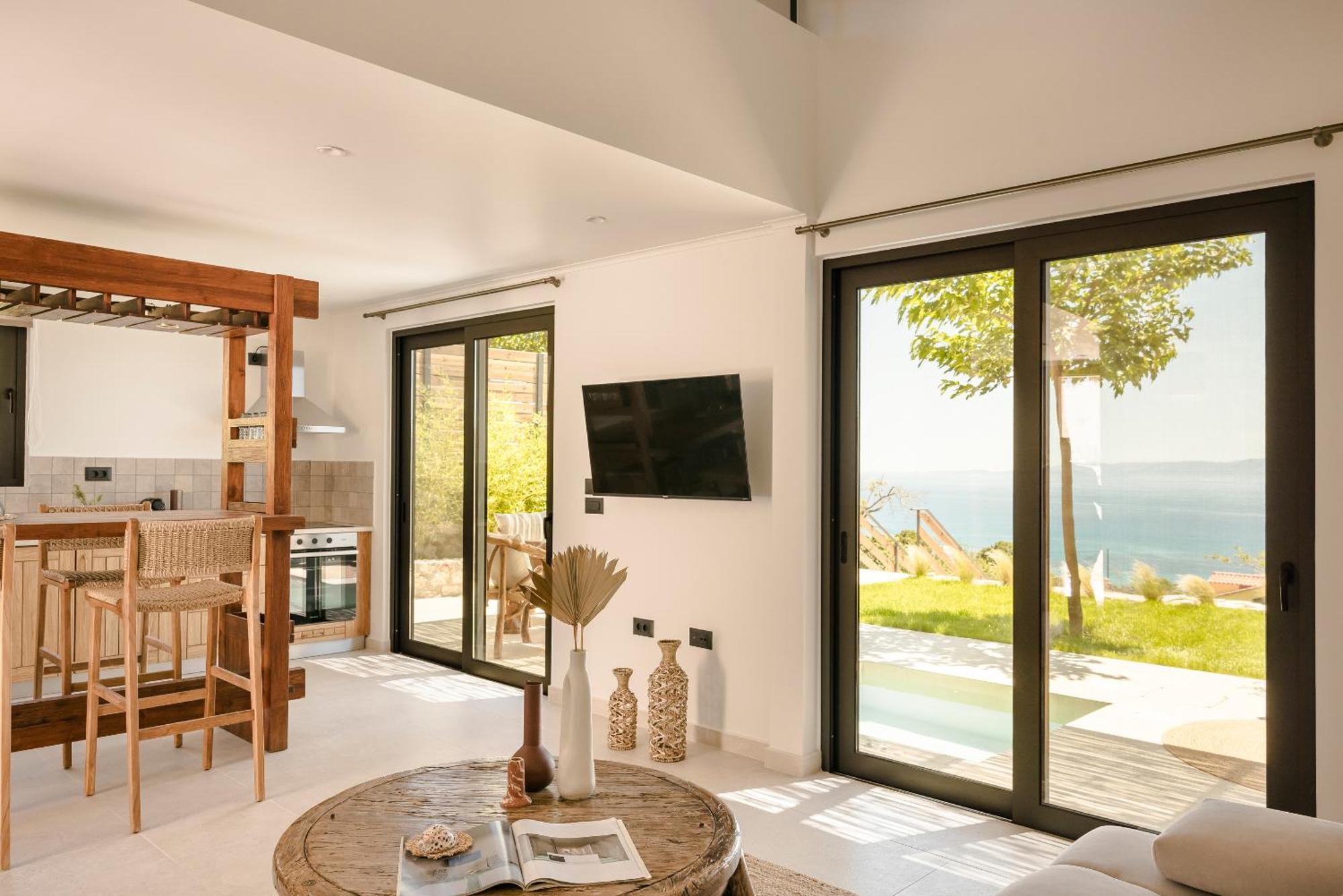 Hilaritas Luxury Suites Sea View, Private Pool & Jacuzzi Paradise Ratzaklíon Exteriér fotografie