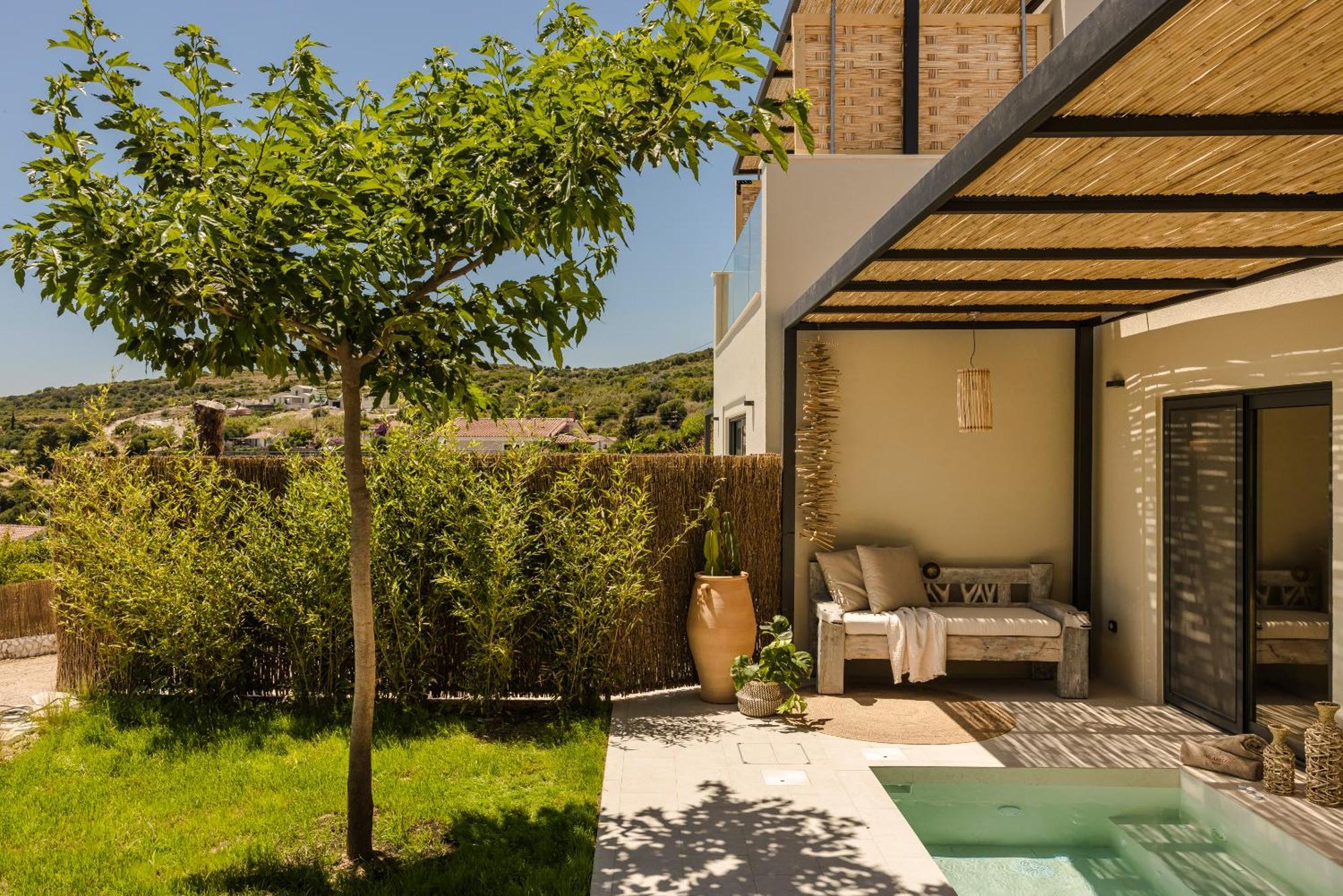 Hilaritas Luxury Suites Sea View, Private Pool & Jacuzzi Paradise Ratzaklíon Exteriér fotografie