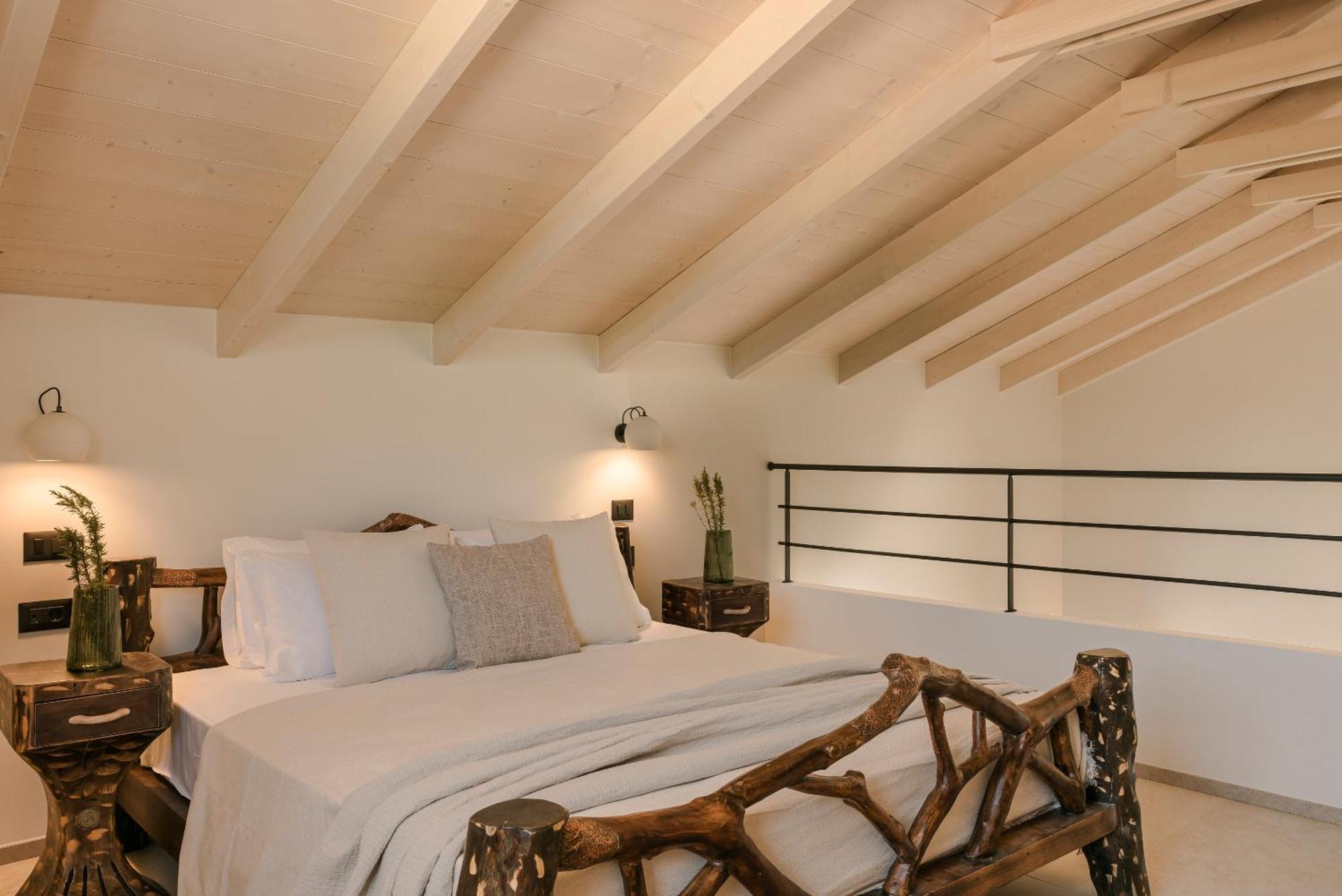Hilaritas Luxury Suites Sea View, Private Pool & Jacuzzi Paradise Ratzaklíon Exteriér fotografie
